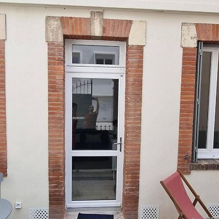 Grand Studio Avec Terrasse - Gare - Metro - Wifi Toulouse Exterior photo