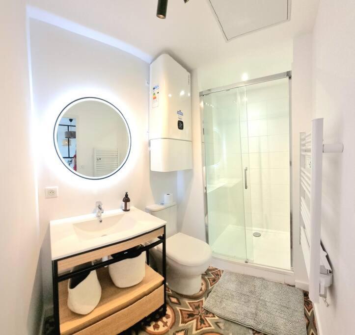Grand Studio Avec Terrasse - Gare - Metro - Wifi Toulouse Exterior photo